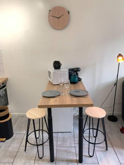 Jolie Studio En Centre Ville Châteauroux 외부 사진